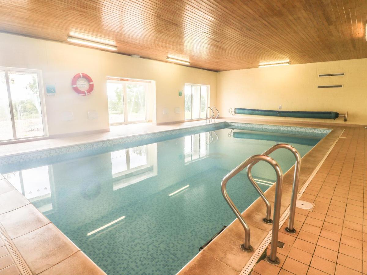 The Coach House Villa Tenby Eksteriør billede